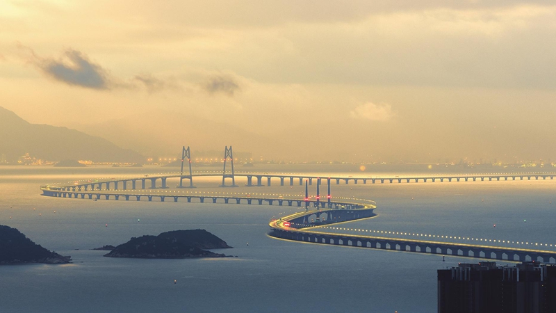 10、龐源租賃參建國家“世紀(jì)工程”港珠澳大橋（2012—2017年）_副本.jpg